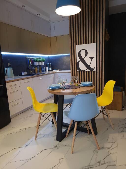 Apartament Rainbow Apartment Bialystok Ngoại thất bức ảnh